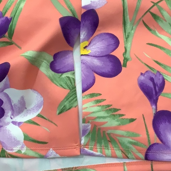 NYCC New York Clothing CO. Floral Skirt - Picture 6 of 6